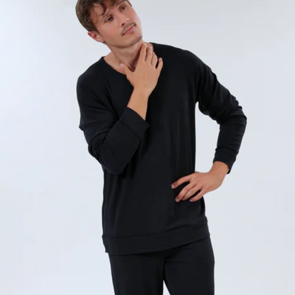 The TBô Sweater